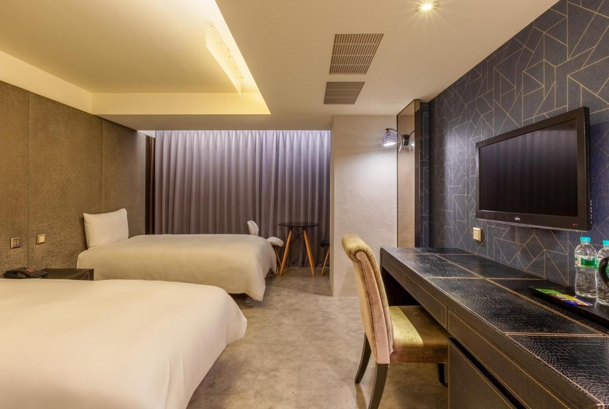 Ren Mei Fashion Hotel Taichung Cameră foto